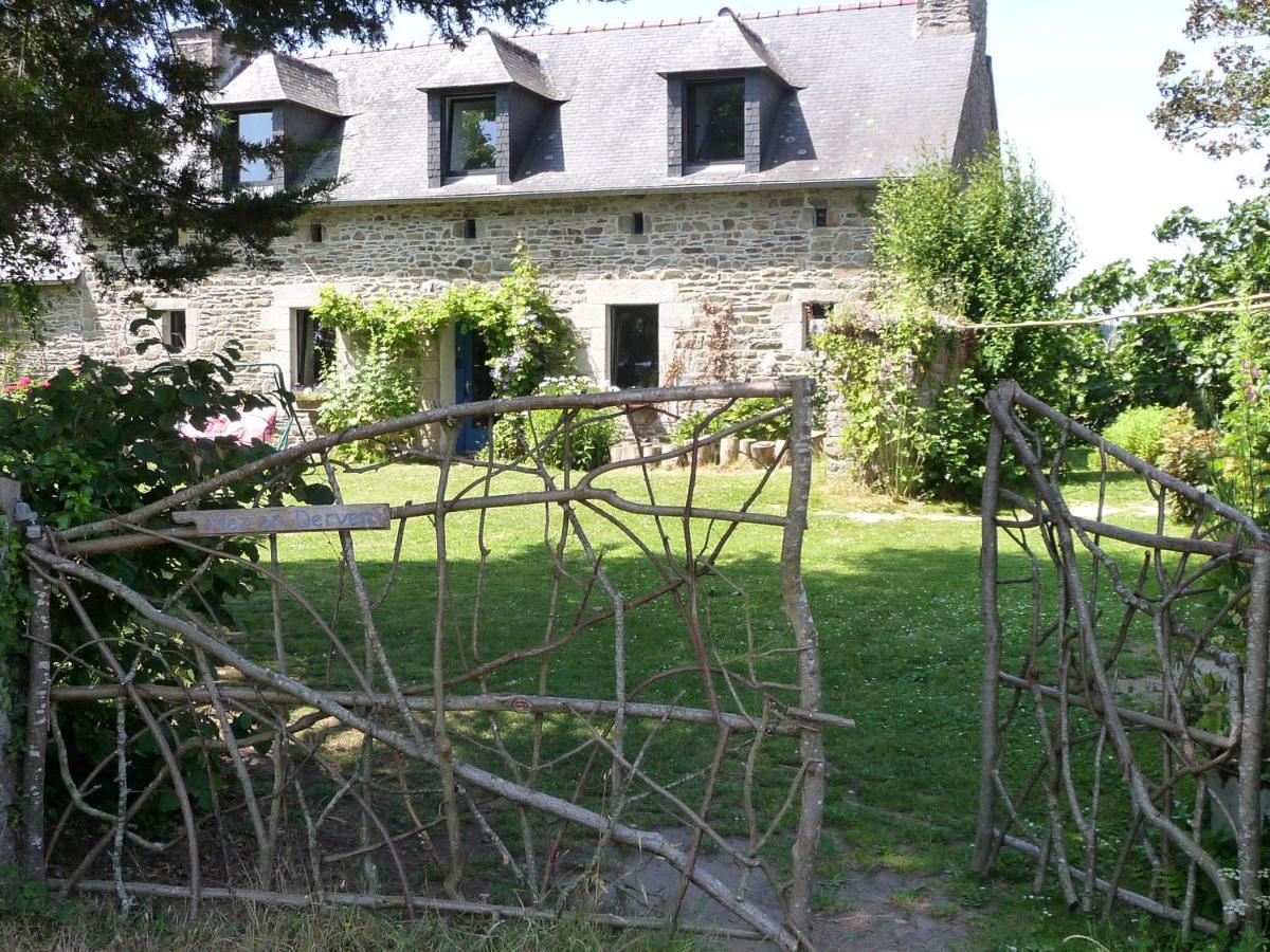 Bretagne Chambre D'Hotes Suite 53M2 Et Caravane Vintage Avec Cuisine Et Salle De Bains Privees Brittany B&B 53M2 Suite And Vintage Caravan Glamping With Private Kitchen And Bathroom Pleumeur-Gautier Екстер'єр фото