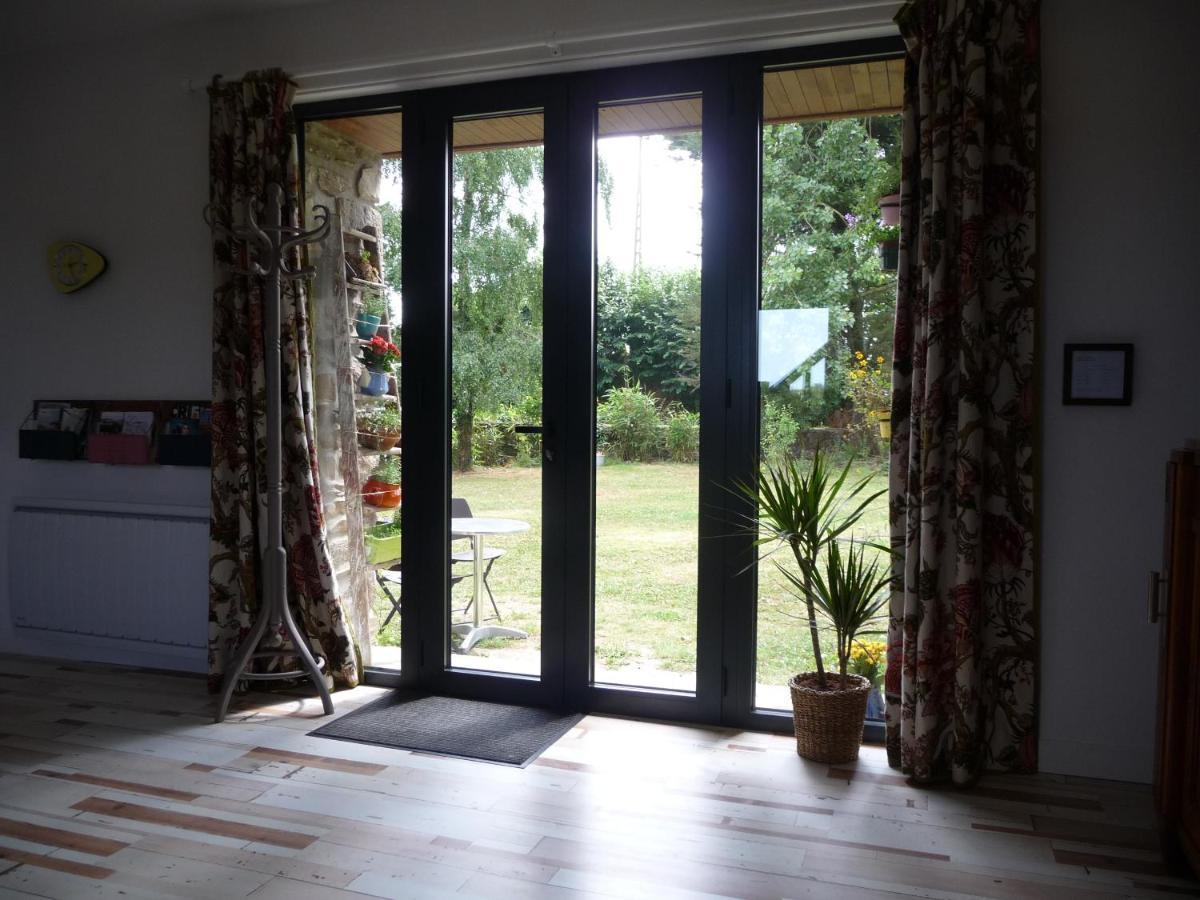 Bretagne Chambre D'Hotes Suite 53M2 Et Caravane Vintage Avec Cuisine Et Salle De Bains Privees Brittany B&B 53M2 Suite And Vintage Caravan Glamping With Private Kitchen And Bathroom Pleumeur-Gautier Екстер'єр фото
