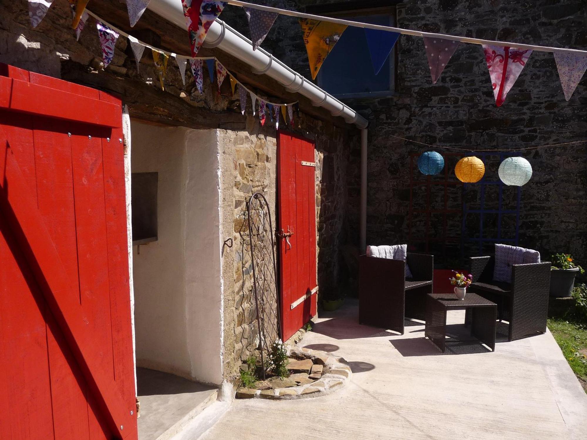 Bretagne Chambre D'Hotes Suite 53M2 Et Caravane Vintage Avec Cuisine Et Salle De Bains Privees Brittany B&B 53M2 Suite And Vintage Caravan Glamping With Private Kitchen And Bathroom Pleumeur-Gautier Екстер'єр фото